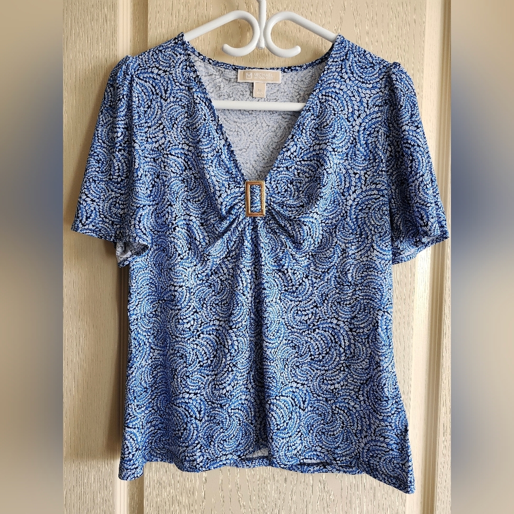 MICHAEL KORS Women's Blue Short-Sleeve Shirt. Women's Size Medium. 💙